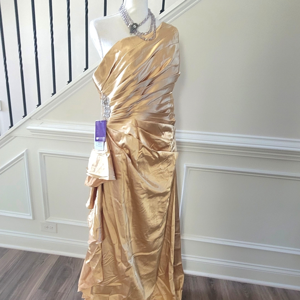 JJs House Champagne (Gold) Satin Wedding/Special Occasions Formal Gown SZ-16 - Picture 12 of 16
